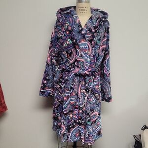 Vera Bradley Multicolor Paisley Plush Robe